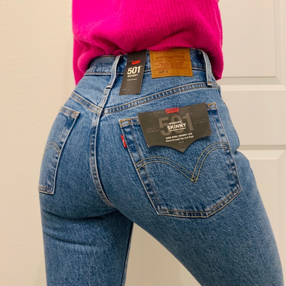 RESTOCKED Levi’s 501 high rise skinny in Del Norte - Picture 3 of 7